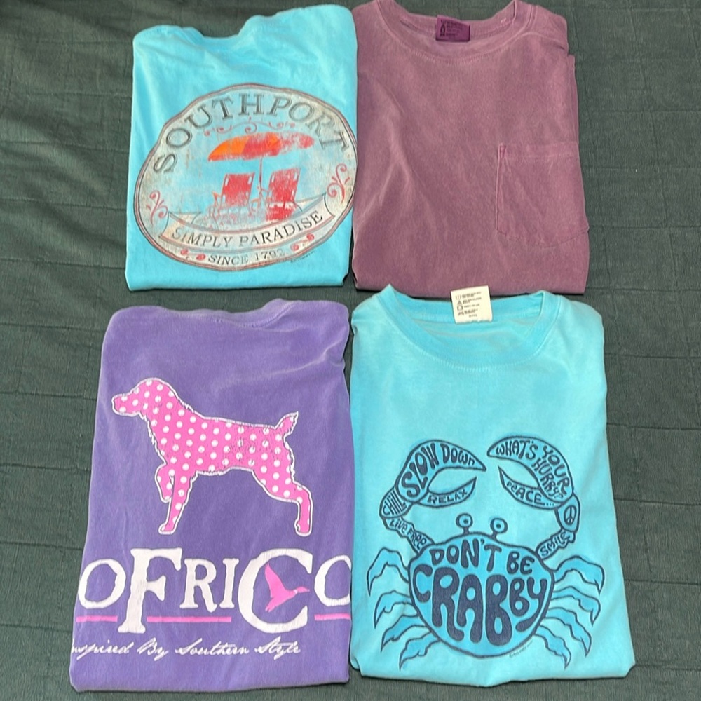 Vintage Comfort Colors Tees (Lot of 4)!